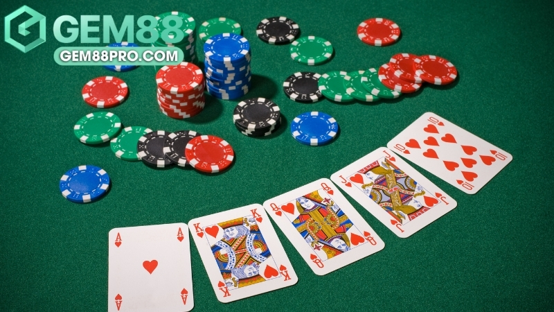 Liêng - Khám Phá Luật Và Bí Quyết Thắng Lớn Tại Gem88 - Luckymoro68